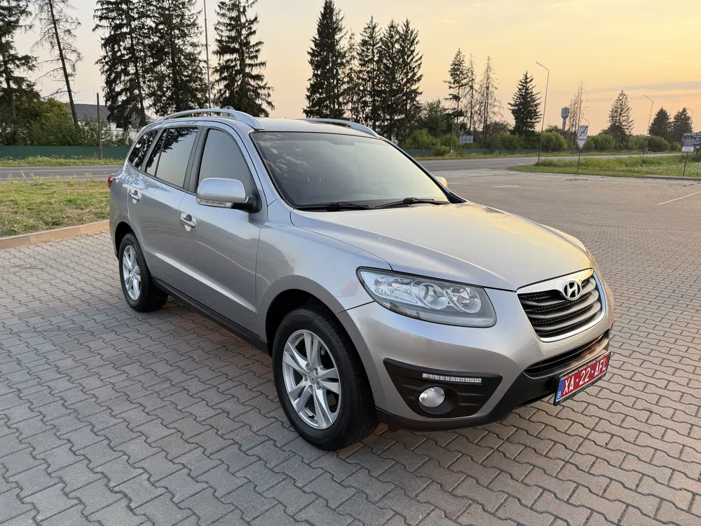 Фото 2011 Hyundai Santa FE
