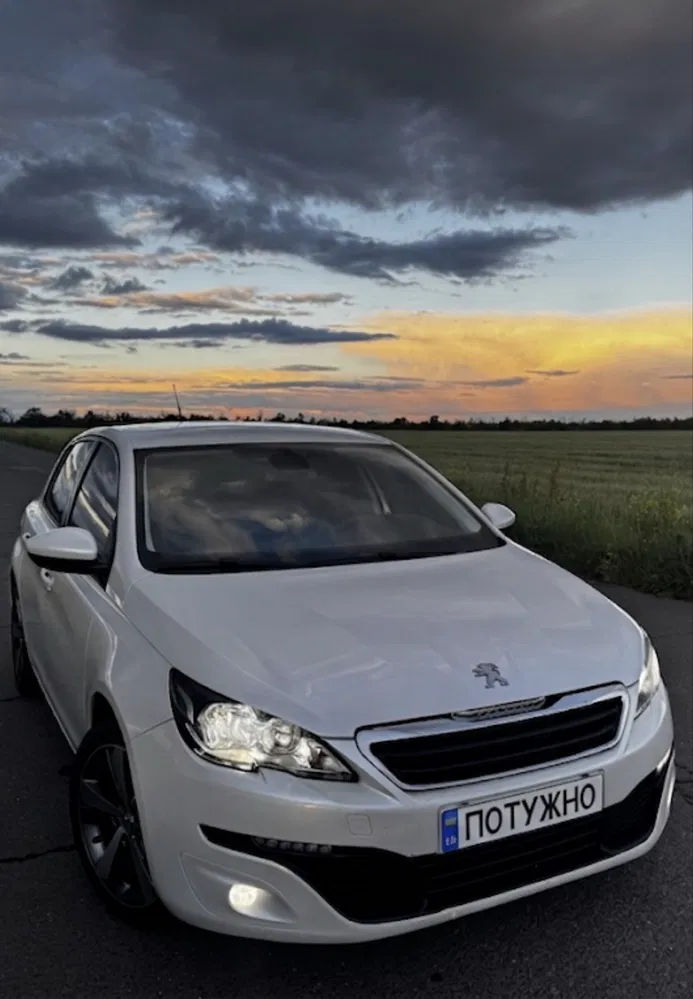 Фото 2016 Peugeot 308