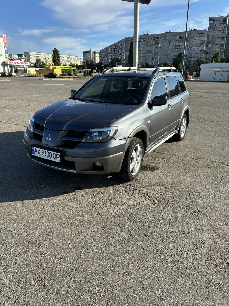 Фото 2006 Mitsubishi Outlander