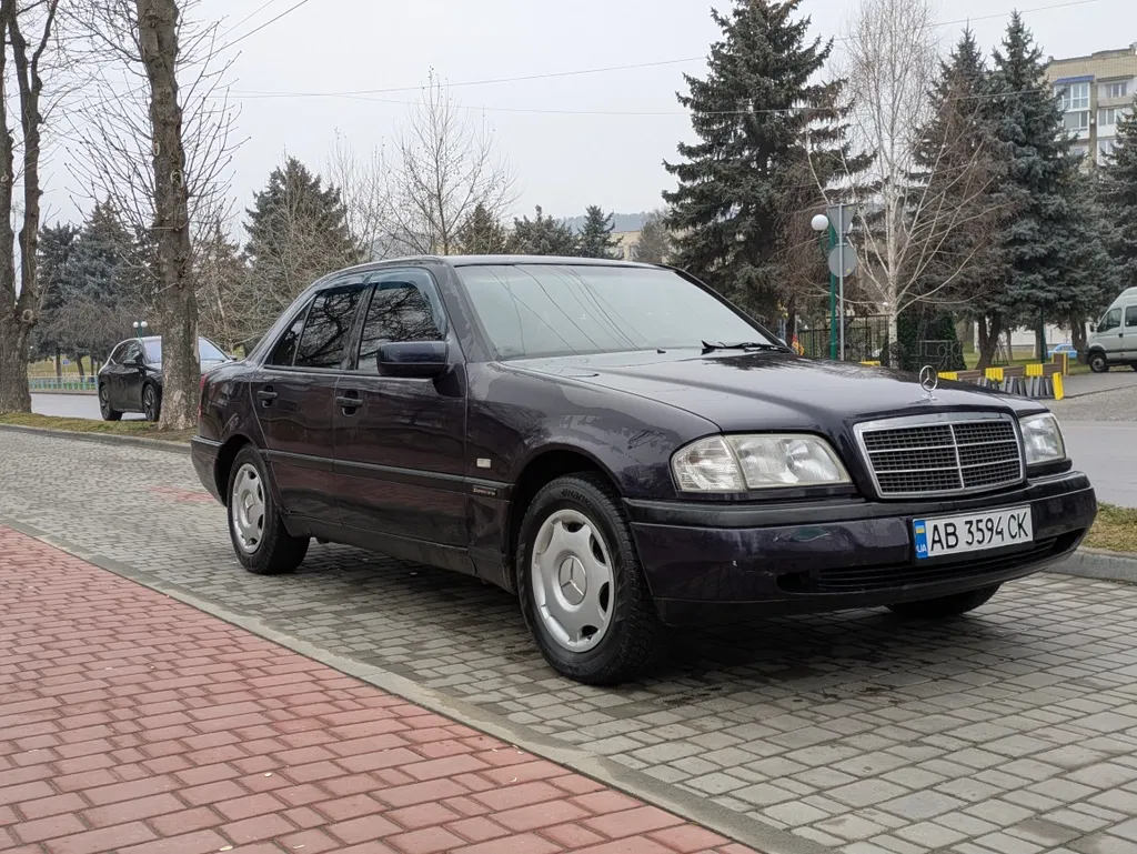 Фото 1997 Mercedes-Benz C серия