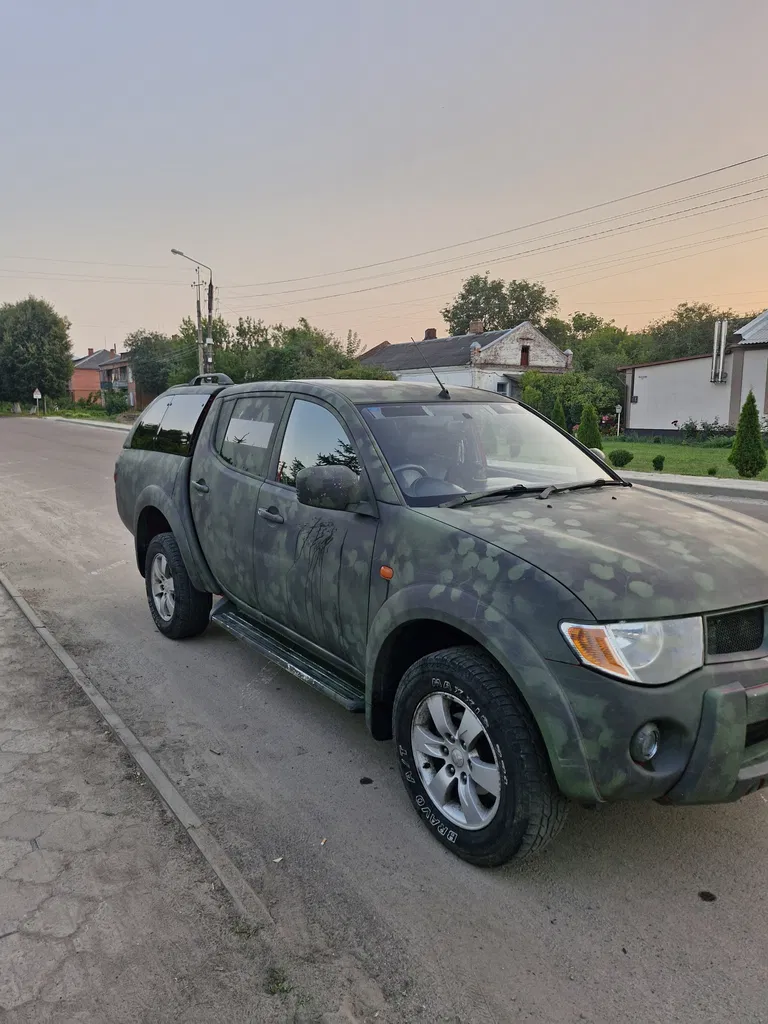 Фото 2007 Mitsubishi L 200