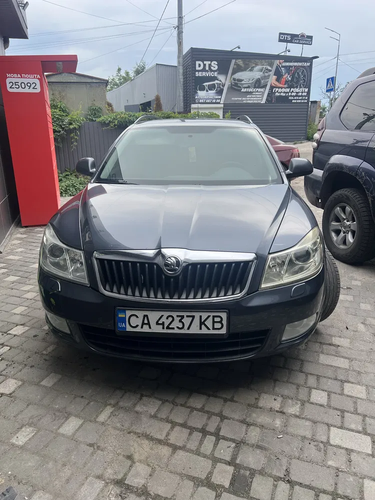 Фото 2009 Skoda Octavia