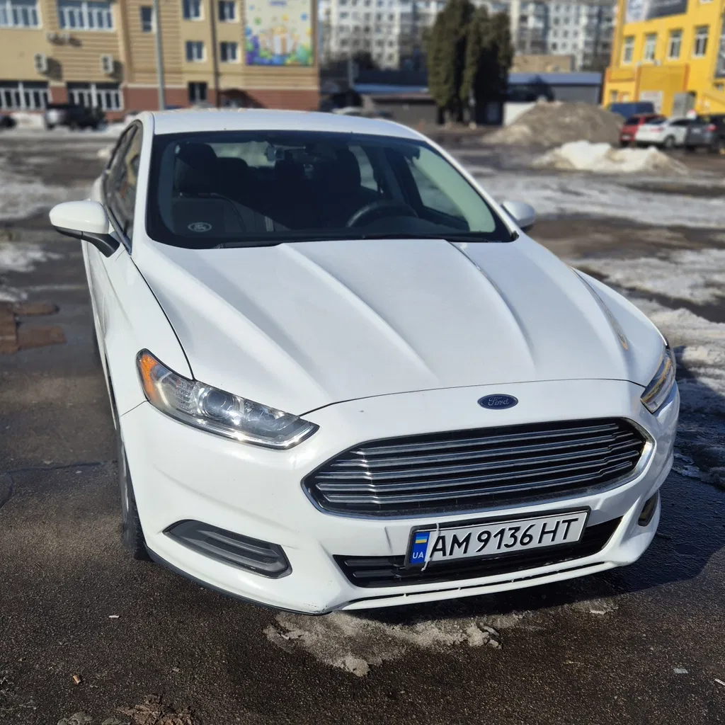 Фото 2015 Ford Fusion (USA)