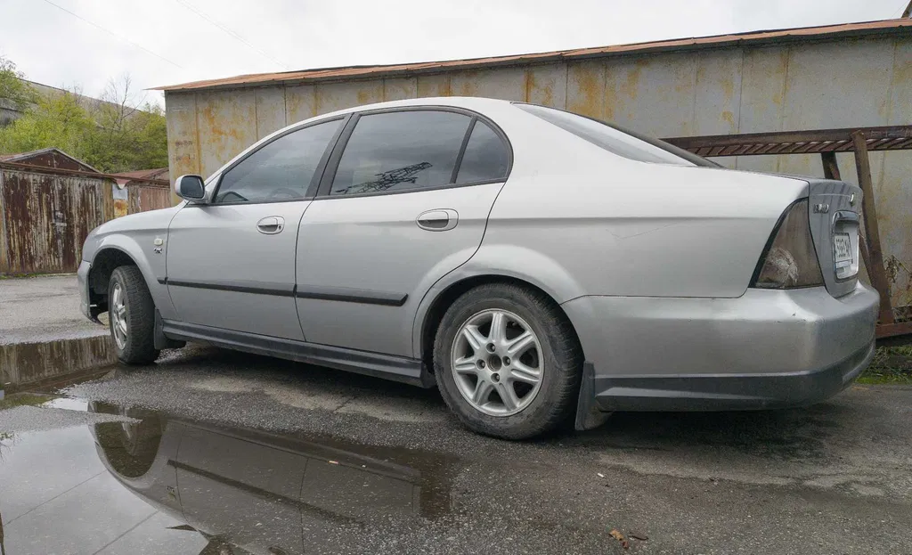 Фото 2005 Chevrolet Evanda