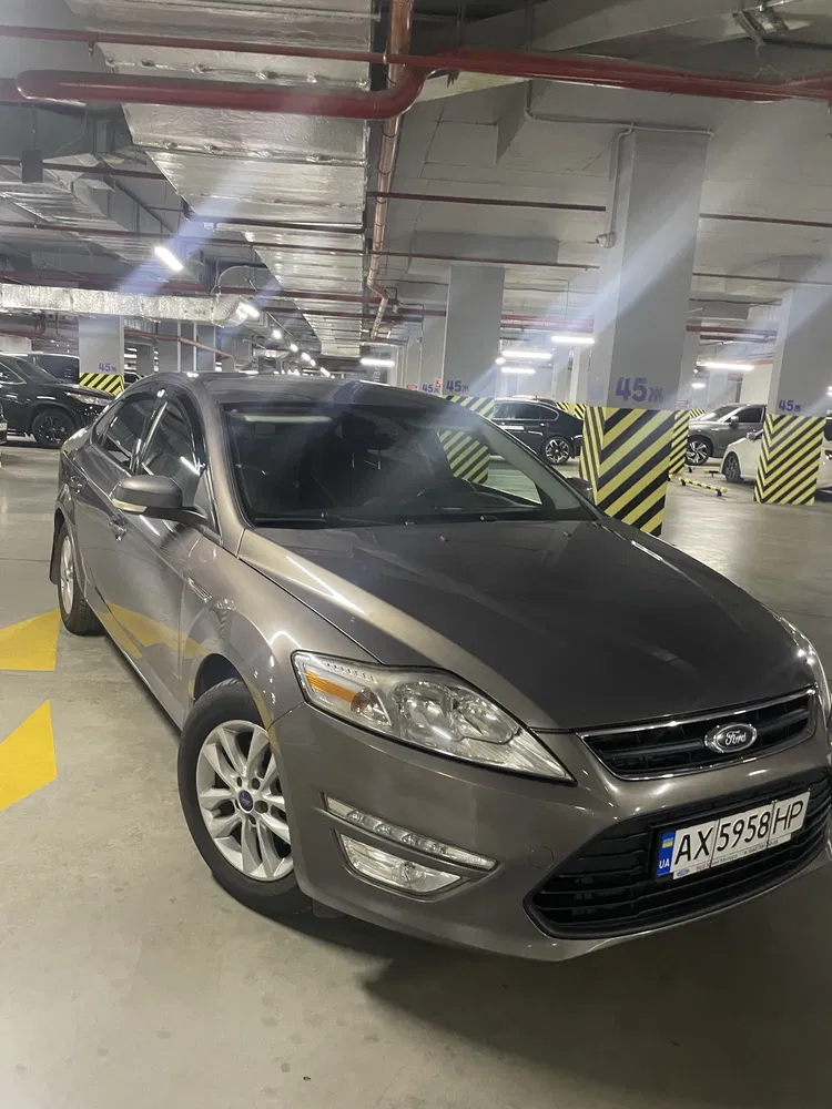 Фото 2012 Ford Mondeo