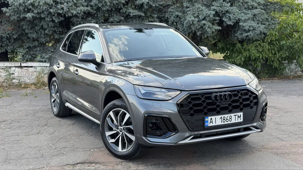 Фото 2023 Audi Q5
