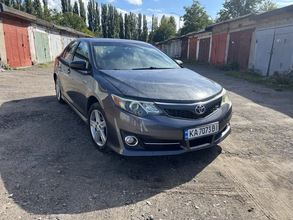 Фото 2012 Toyota Camry