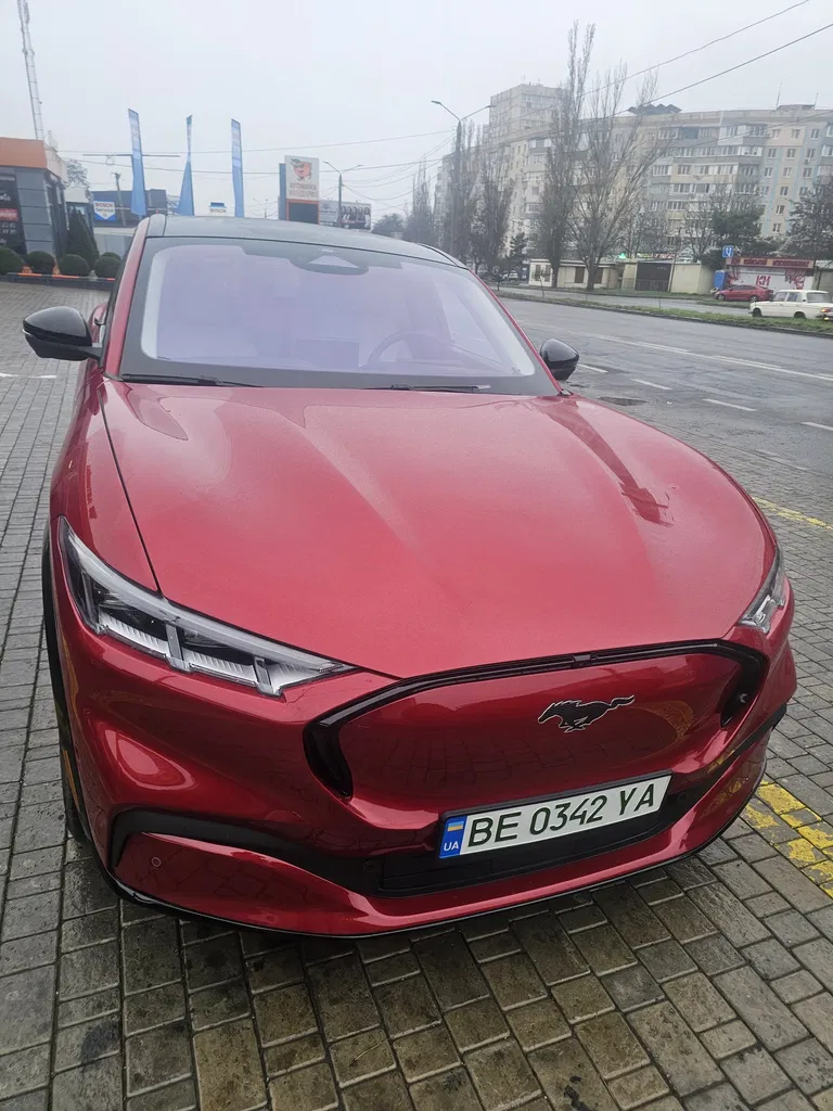 Фото 2021 Ford Mustang