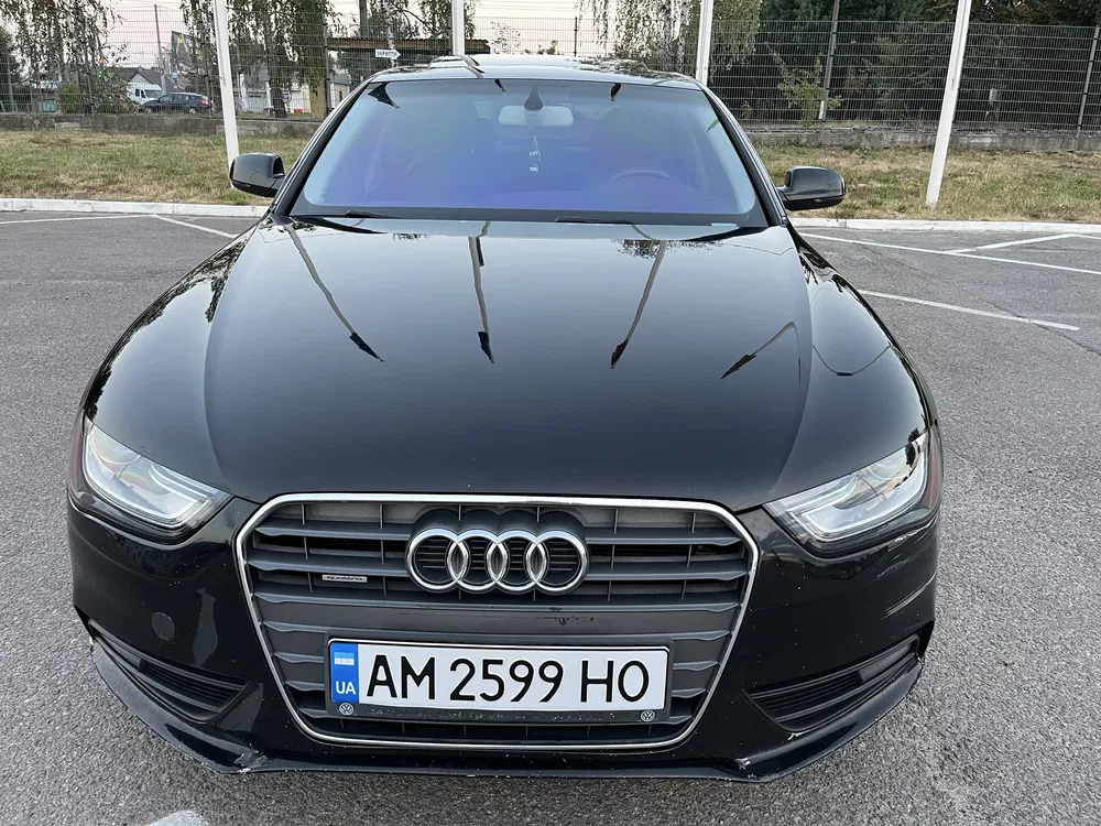 Фото 2012 Audi A4