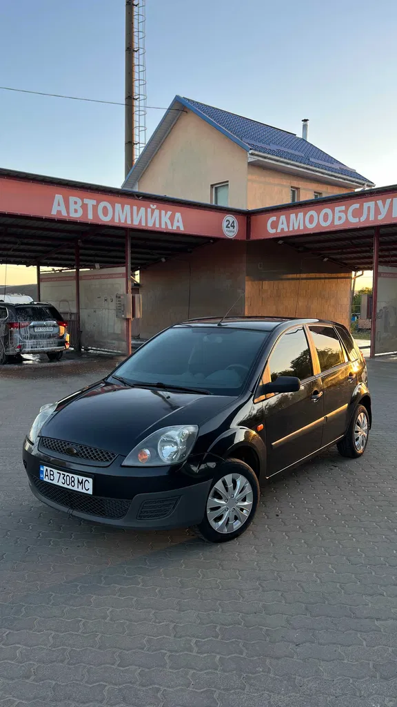 Фото 2008 Ford Fiesta