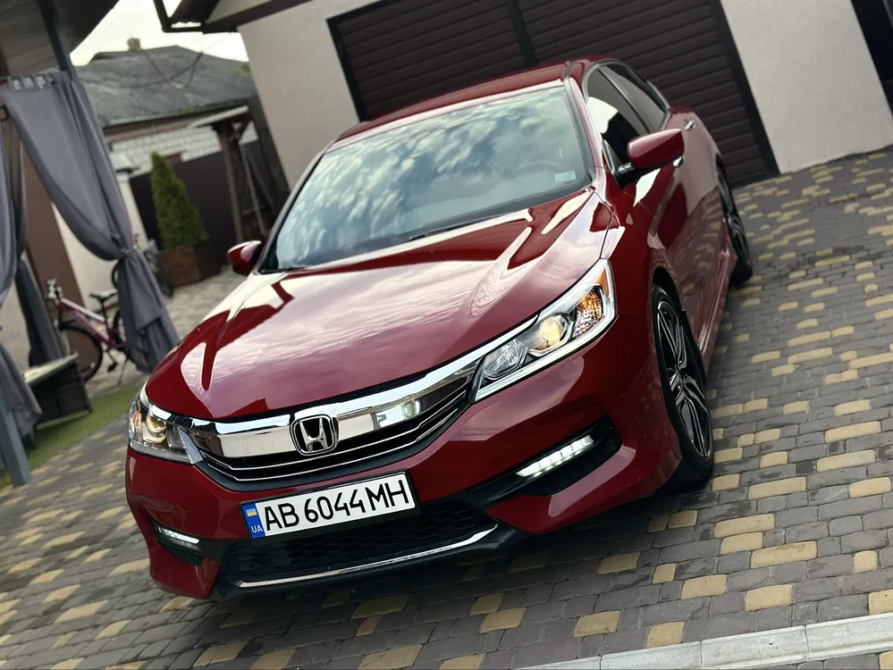 Фото 2017 Honda Accord
