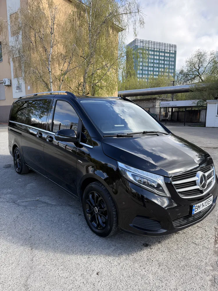 Фото 2016 Mercedes-Benz V серия