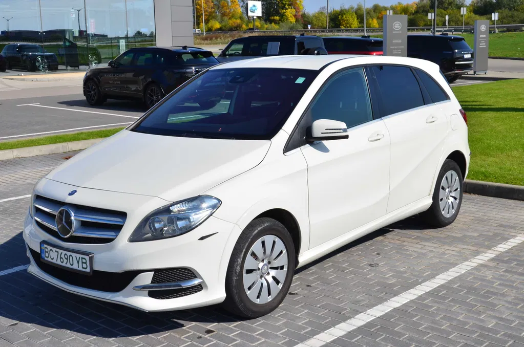 Фото 2015 Mercedes-Benz B серия