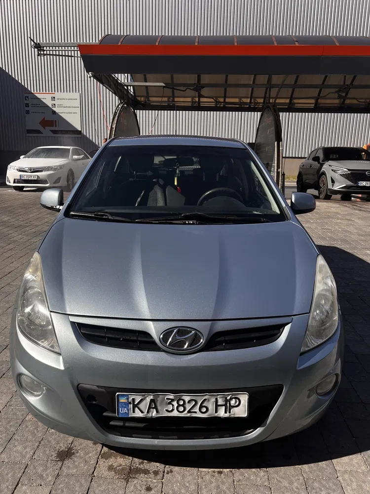 Фото 2011 Hyundai i20