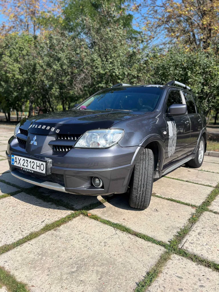 Фото 2008 Mitsubishi Outlander