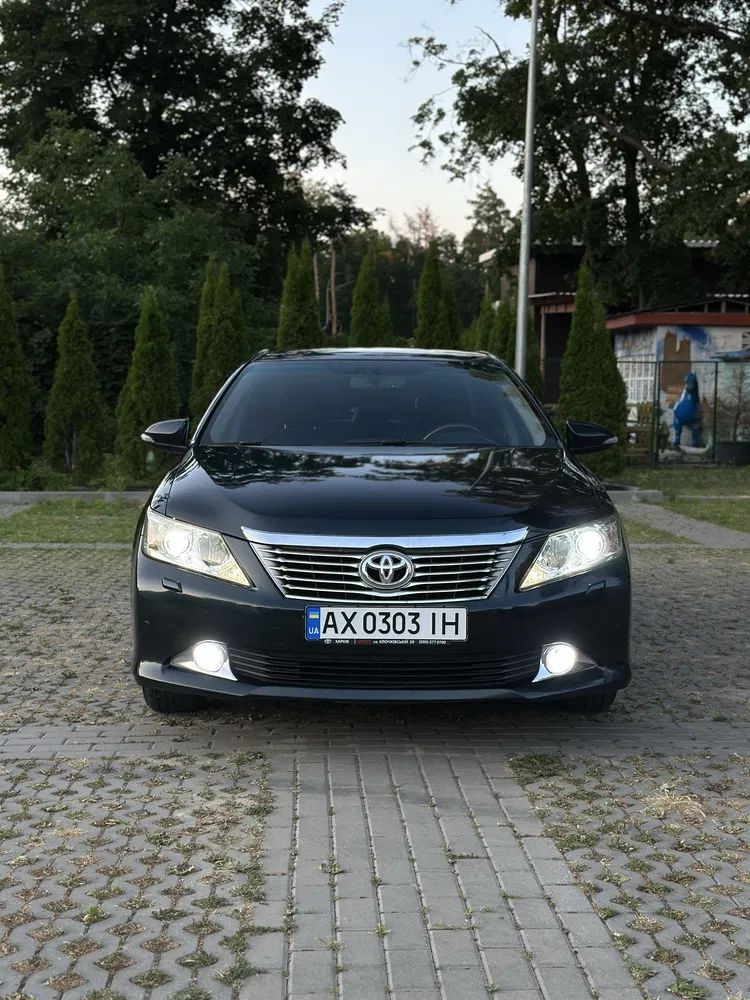 Фото 2012 Toyota Camry
