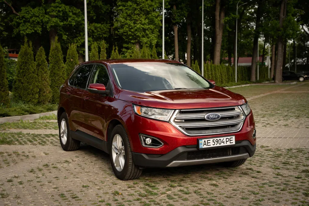 Фото 2017 Ford Edge