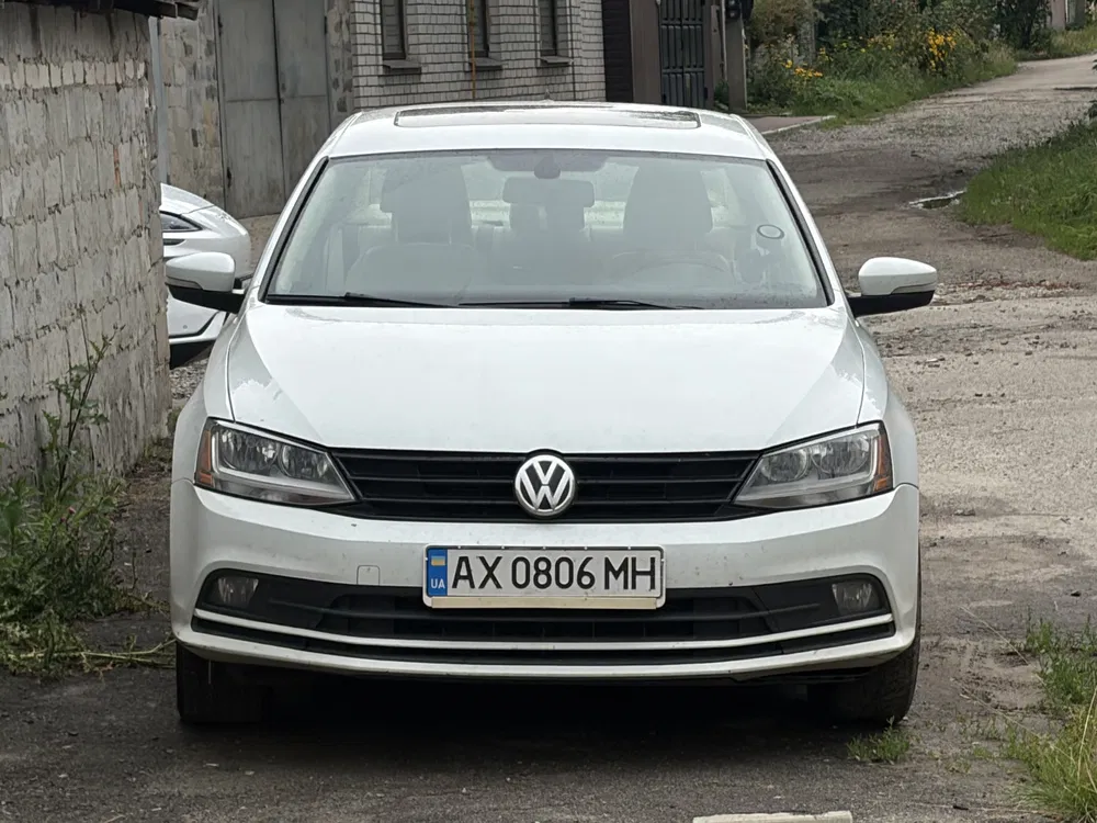 Фото 2016 Volkswagen Jetta