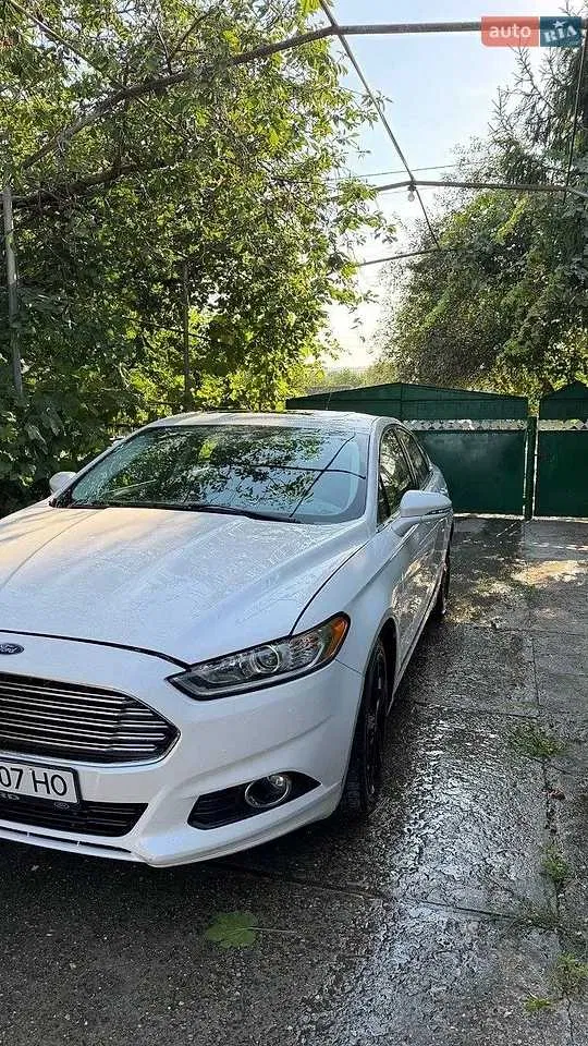 Фото 2016 Ford Fusion (USA)