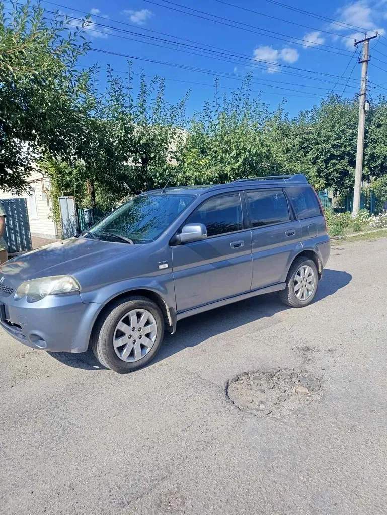 Фото 2004 Honda HR-V