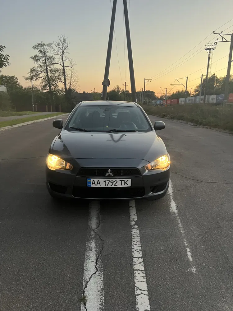 Фото 2008 Mitsubishi Lancer