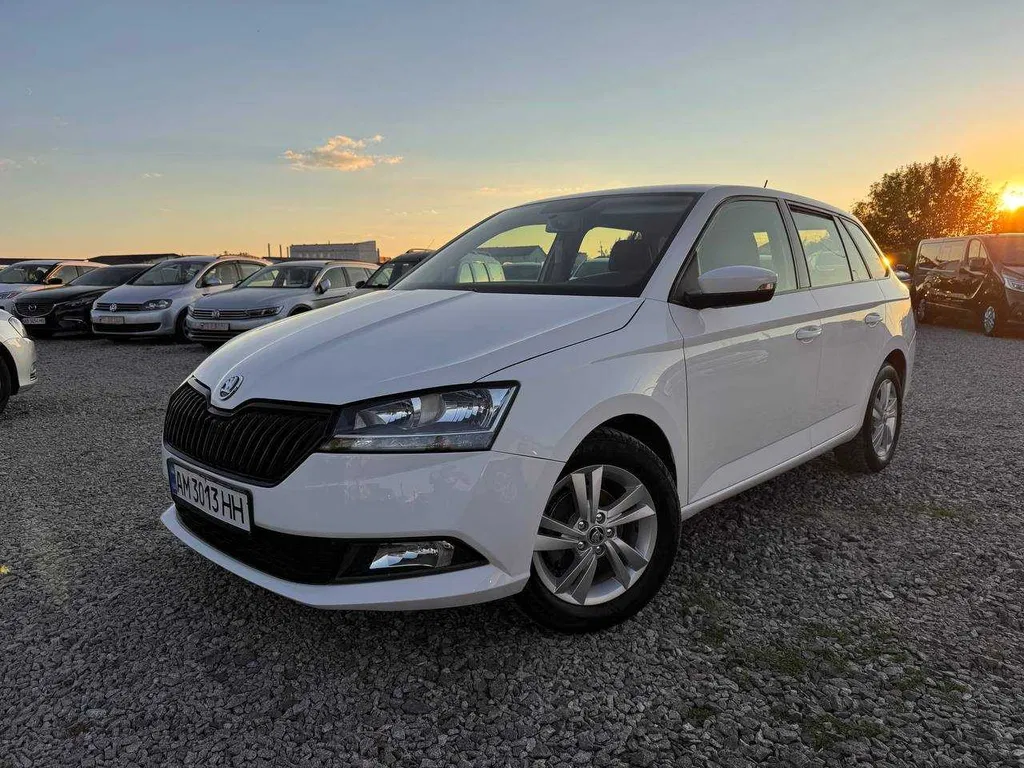 Фото 2018 Skoda Fabia