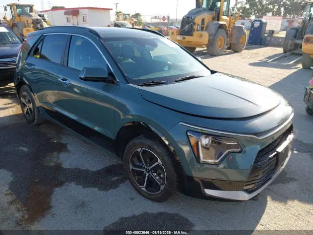 Фото 2022 Kia Niro