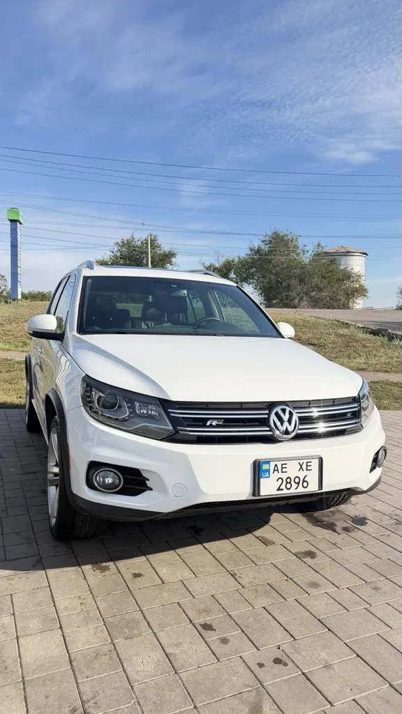 Фото 2015 Volkswagen Tiguan
