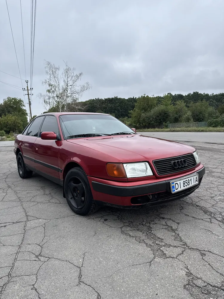 Фото 1991 Audi 100