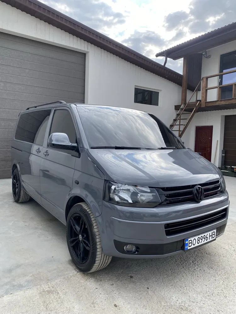 Фото 2015 Volkswagen Transporter