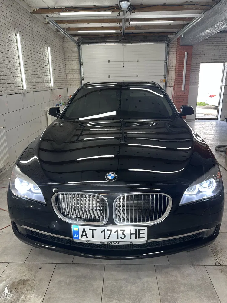 Фото 2010 BMW 7 серія