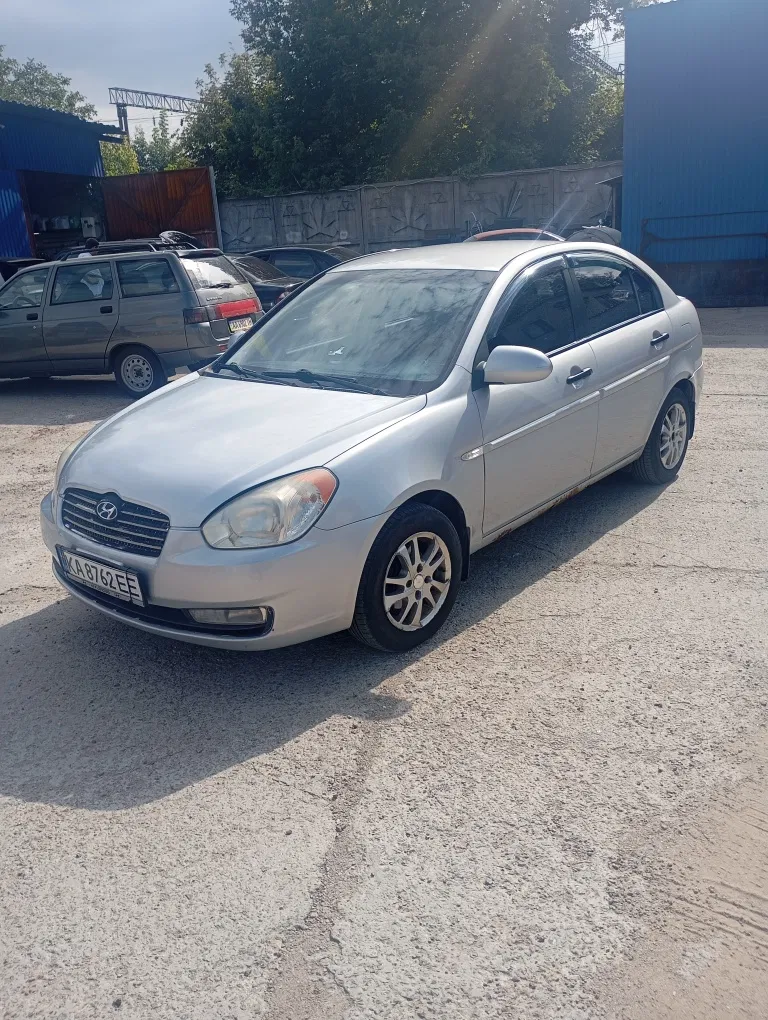 Фото 2006 Hyundai Accent