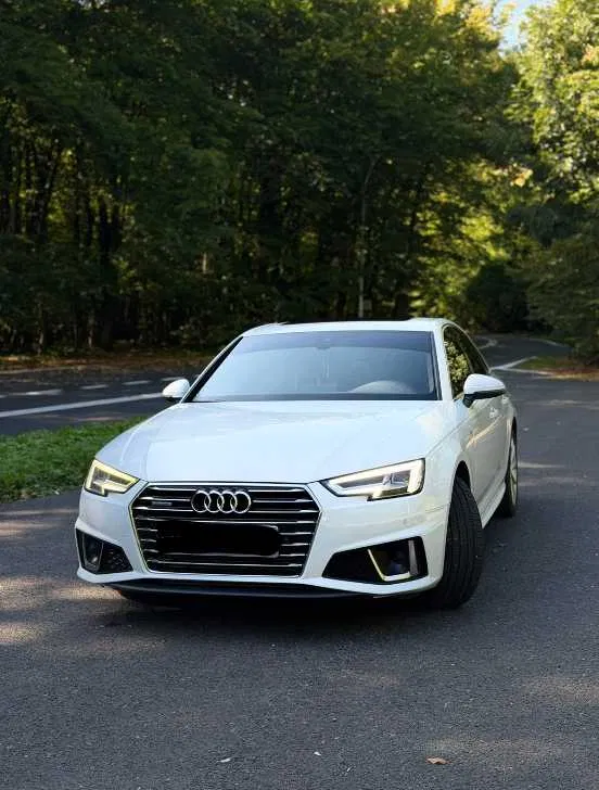 Фото 2019 Audi A4