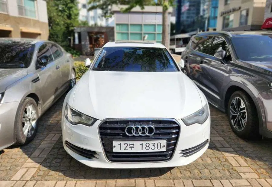 Фото 2015 Audi A6