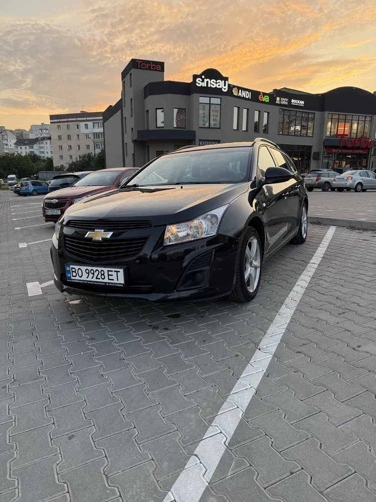 Фото 2012 Chevrolet Cruze