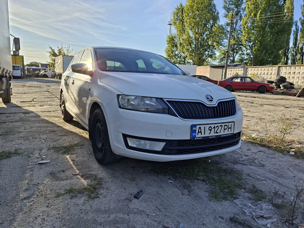 Фото 2014 Skoda Rapid