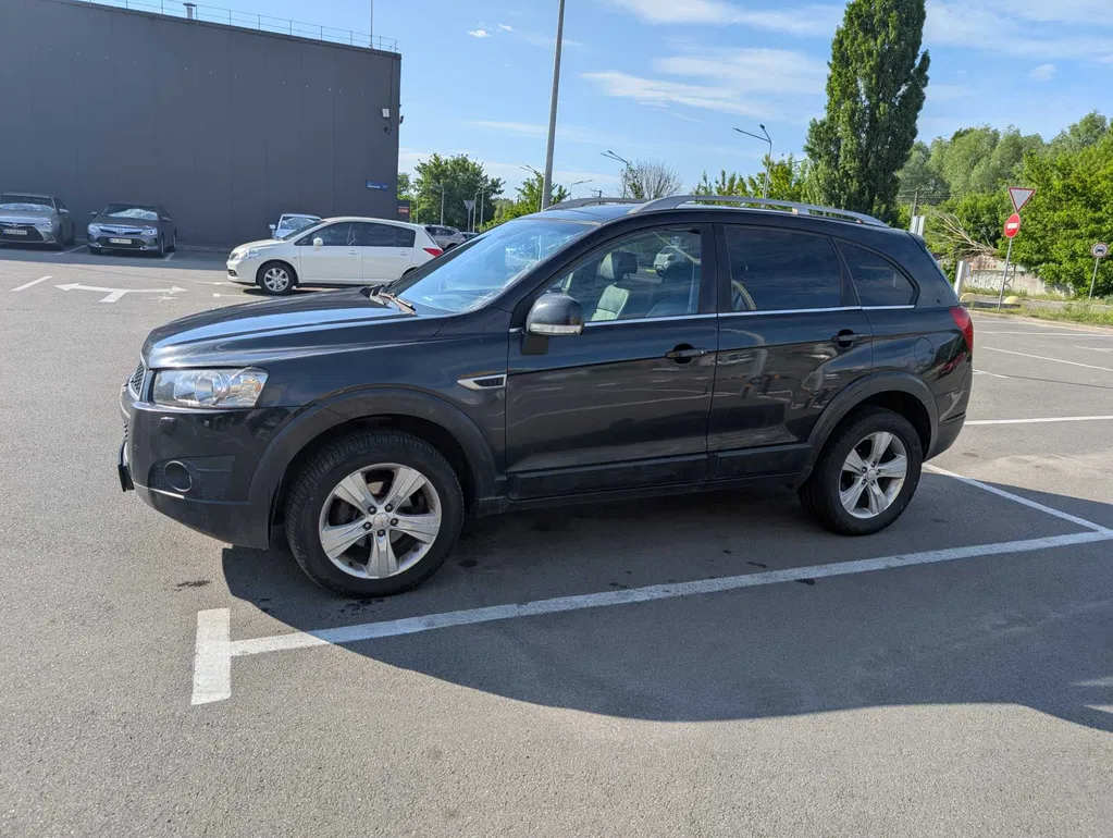 Фото 2011 Chevrolet Captiva