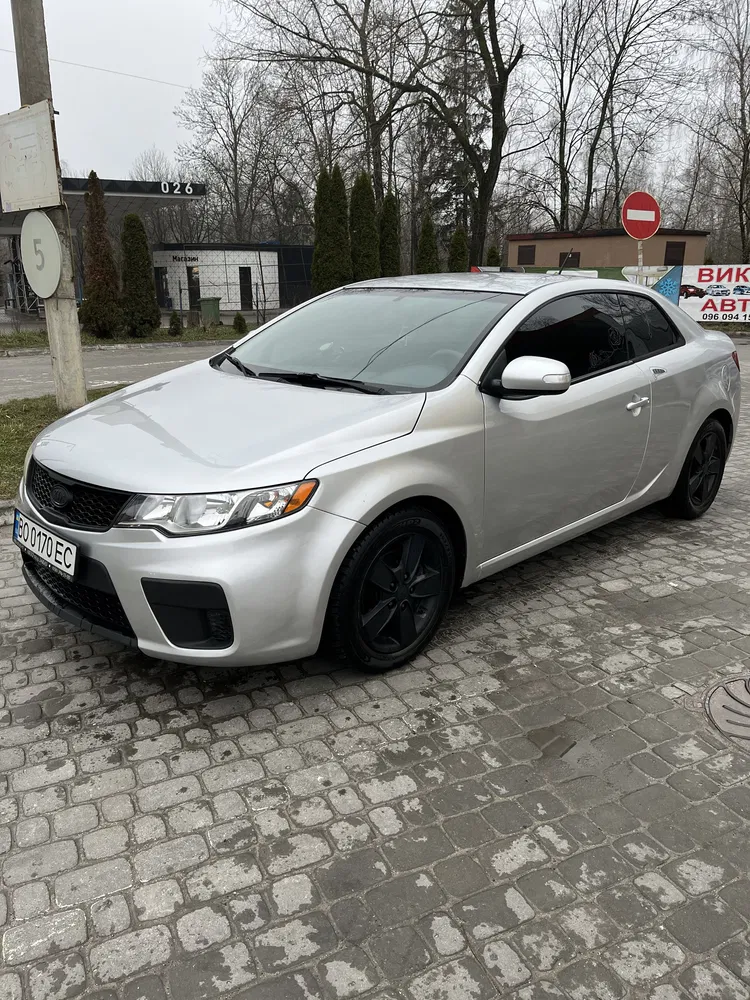Фото 2009 Kia Cerato (Forte)
