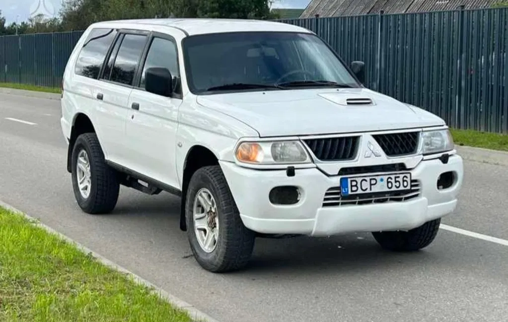 Фото 2005 Mitsubishi Pajero Sport