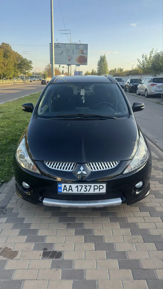 Фото 2007 Mitsubishi Grandis