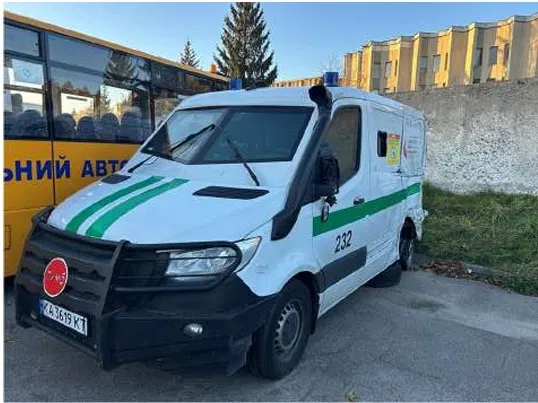 Фото 2023 Mercedes-Benz Sprinter