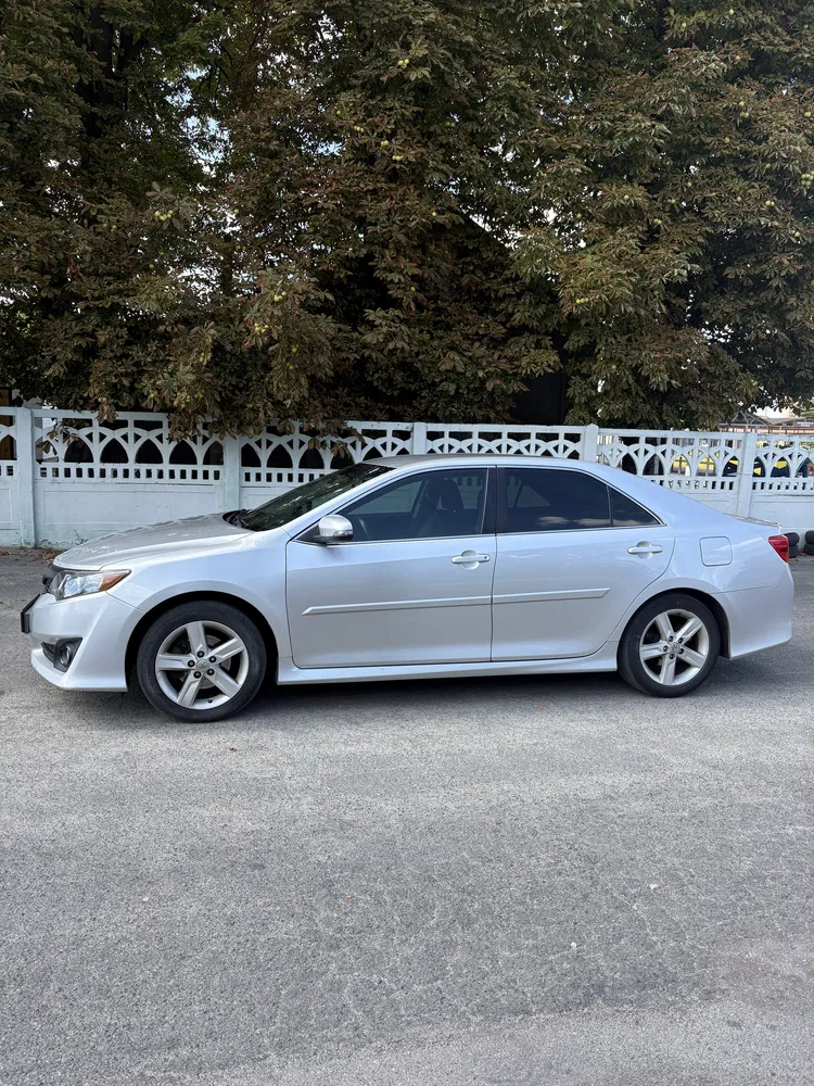 Фото 2014 Toyota Camry
