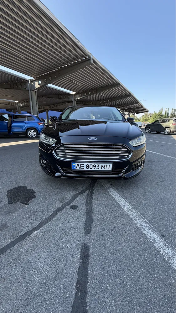 Фото 2015 Ford Fusion (USA)