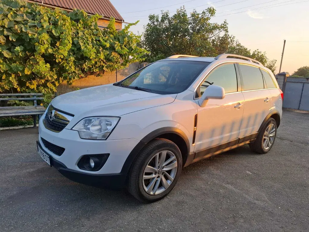 Фото 2012 Opel Antara