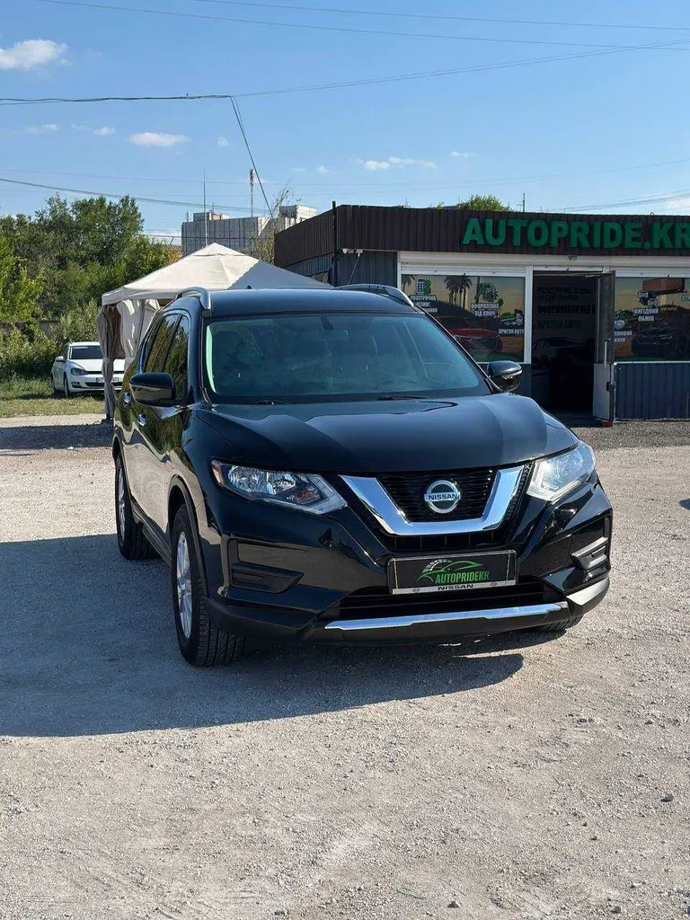 Фото 2018 Nissan Rogue