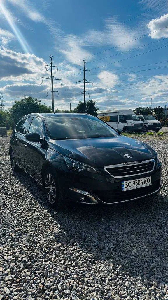 Фото 2016 Peugeot 308