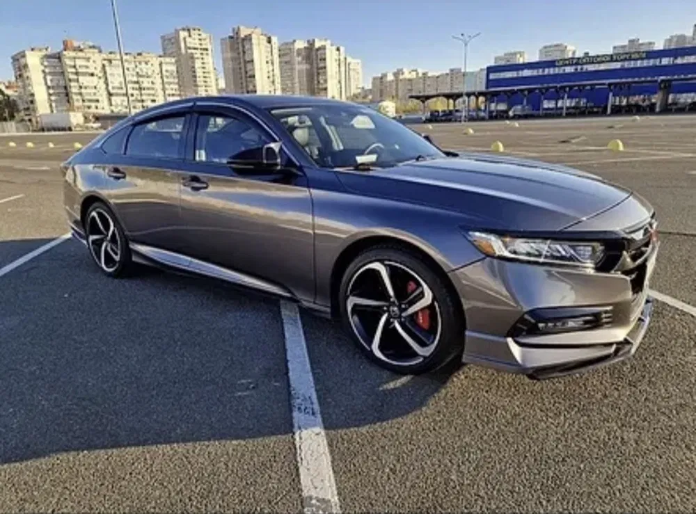 Фото 2018 Honda Accord