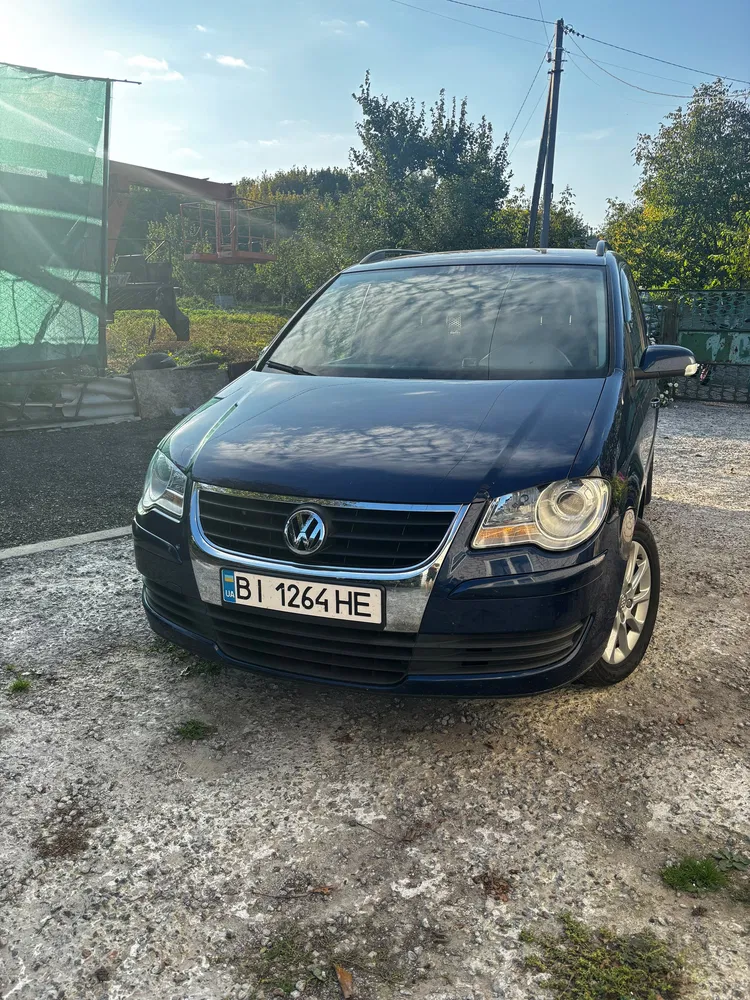 Фото 2007 Volkswagen Touran