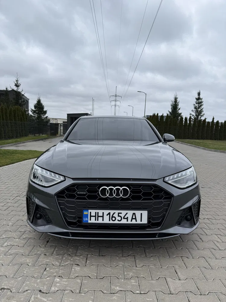 Фото 2023 Audi A4