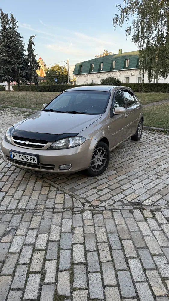 Фото 2008 Chevrolet Lacetti